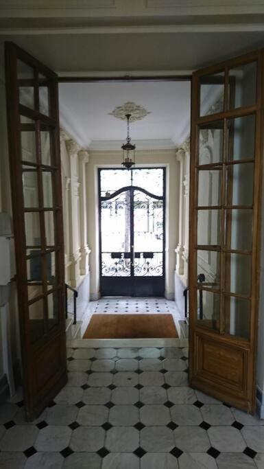 Lovely Refurbished Apartment Nice Exterior photo