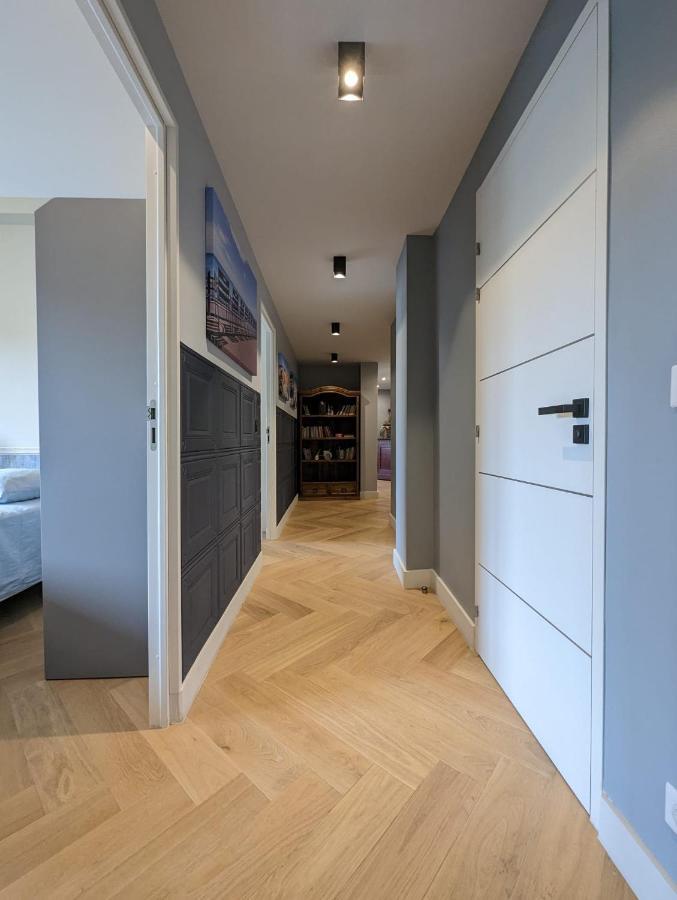 Lovely Refurbished Apartment Nice Exterior photo
